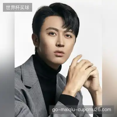贺军翔